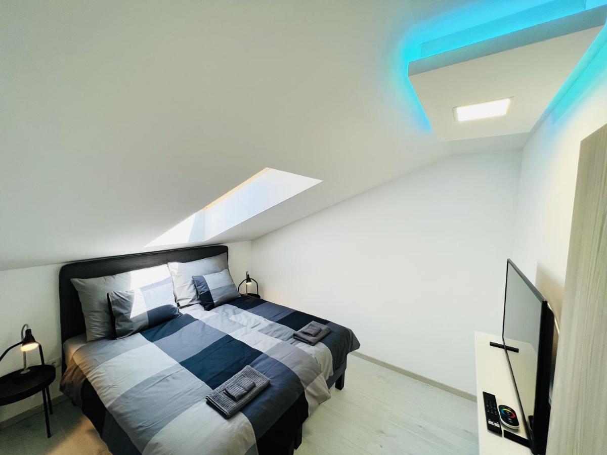 Villa Szofia Veszprem Apartments Luaran gambar