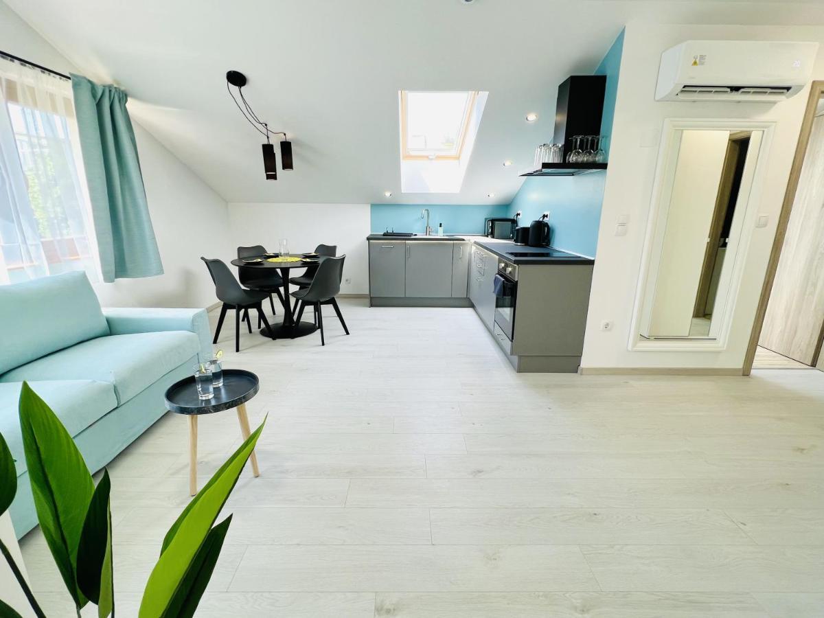 Villa Szofia Veszprem Apartments Luaran gambar